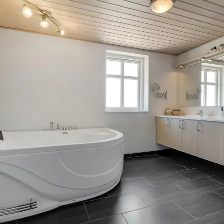 I Vrist Med Sauna Sj280 بيت للعطل هاربور
